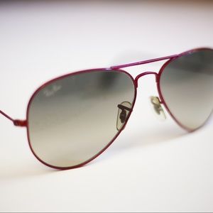 Ray-Ban Aviators with Red Frame